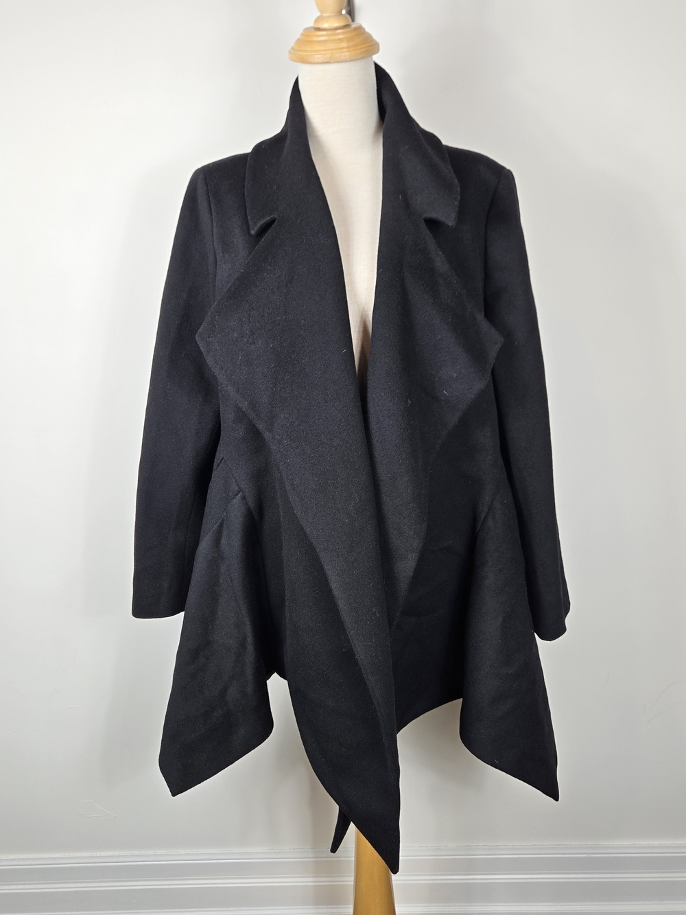 Zara Woman Black 100% Wool Waterfall Draped Cape Coat Asymmetrical Jacket L